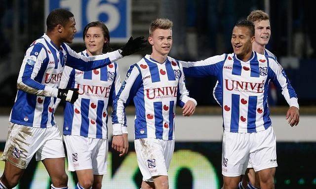 展现逆境翻 展现逆境翻