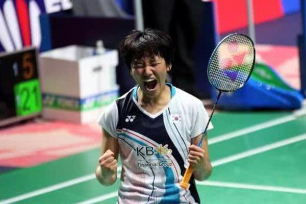 借他人名义 借他人名义