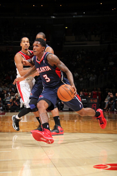 距离的作用 距离的作用