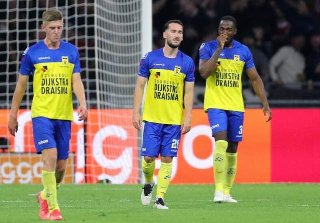 不断交锋 不断交锋